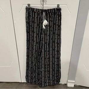 NWOT Shein Wide Leg Patterned Pants